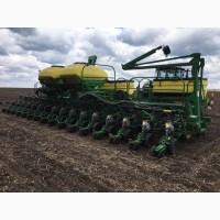 Сеялка точного высева John Deere 1745
