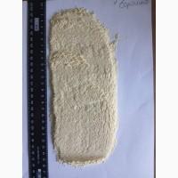 Компанія виробник продає кукурузну крупу та кукурузне борошно
