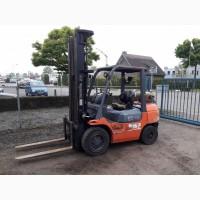 Вилочный погрузчик Toyota 02-7FGF30