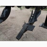 CASE IH Ecolo-Tiger 530 Кейс Эколо-Тайгер 530 дисколаповый глубокорыхлитель на 5 лап