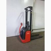 Погрузчик штабелер электрический самоходный Linde L10 1000кг 3300мм