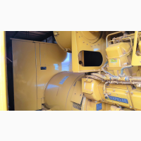 Б/У Дизельгенератор Caterpillar 3516, 1, 8 МВт, 2006, 13 500 годин. контейнер