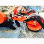 Сеялка пропашная (аналог СУПН 8) с транспортным устройством