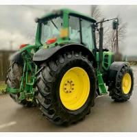 Трактор John Deere 6930