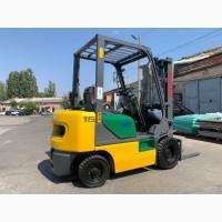 Вилковий автонавантажувач Komatsu з 2-а додатковими гідролініями. Модель: FG15C-16