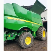 Комбайн зернозбиральний John Deere S680i американець