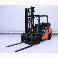 Вилочный погрузчик Toyota 02-8FGF35, 2015 года, газ