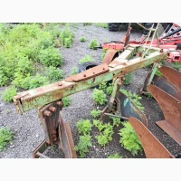 Продається вживаний трьохкорпусний плуг ПЛН-3-35