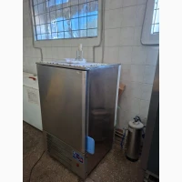 Тісторозкаточна машина FlamicSF600V Італія 2018р. в хорошому стані