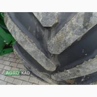 John Deere 8330