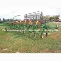 Из США - пропашной культиватор John Deere 825 /8 рядный
