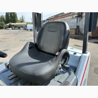Автонавантажувач TCM (Nissan), з трисекційною щоглою. Модель: FGE15T15