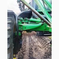 Обприскувач самохідний John Deere 4930