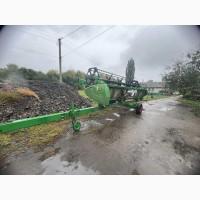 Комбайн зернозбиральний John Deere W550