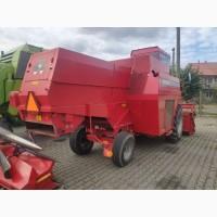 Комбайн Massey Ferguson 16