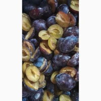 Продам сливу заморожену половинка без кісточки