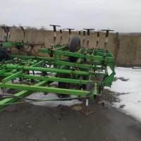Культиватор причіпний John Deere - 1010 _ 8м