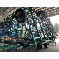 Сеялка пневматическая дисковая John Deere 730 с бункерам John Deere 1910