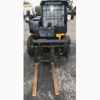 Телескопический погрузчик JCB 520-40