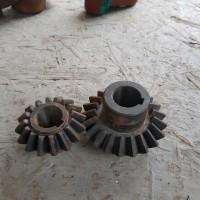 Шестерня (пара) роторной косилки 1, 85 М