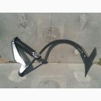 Стойка культиваторов John Deere