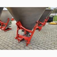 Розкидач міндобрив 500 кг фірми Jar-Met Польща