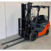 Навантажувач вилковий газовий 1500 кг Toyota 02-8FGF15 мале напрацювання 70мг стан нового
