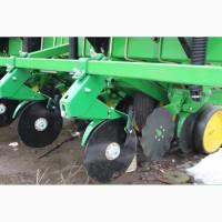 Сеялка точного высева модель 7000 из США John Deere б/у