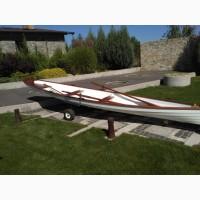 Деревянная лодка для любителей и ветеранов академической гребли