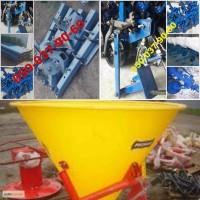 Разбрасыватель Рум-0, 5(Польша) + секция КрнВ (Украина) Лучшее ценовое предложение на рынке