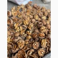 Продам горіх від населення