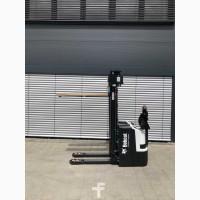 Bobcat BSL16N-7i Lithium Triplex Initalhub