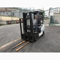 Газ-бензиновый вилочный автопогрузчик Nissan с side shif