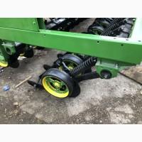 Сеялка зерновая John Deere 750