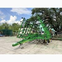 Культиватор John Deere 980 шириною 11 метрів