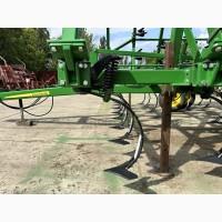 Культиватор John Deere 980 шириною 11 метрів