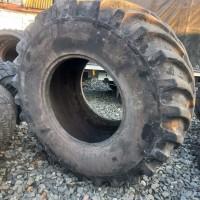 Бу шина 800/65-R32 (30.5-32) BKT