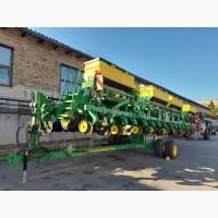 Сеялка точного высева пневматическая John Deere 1745