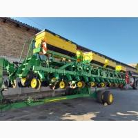 Сеялка точного высева пневматическая John Deere 1745