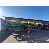 Сеялка точного высева пневматическая John Deere 1745