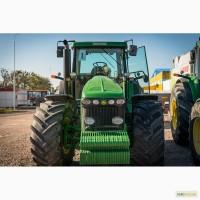 Трактор John Deere 8520