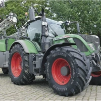 Шини тракторні передние и задние для тяжелих 710/70R42 і 600/70R30