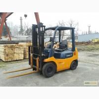 Бензиновый погрузчик б/у TOYOTA 7FGL18