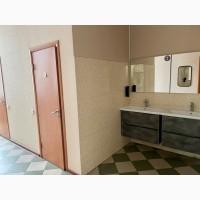 Продається 2-поверхова комерційна будівля - 906 м², фасад (ціна з ПДВ )