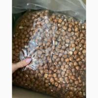 Горіхи та сухофрукти в асортименті