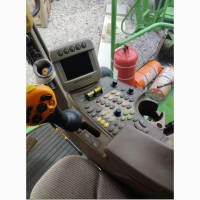 Комбайн Джон Дір W660
