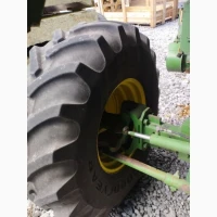 Комбайн Джон Дір W660