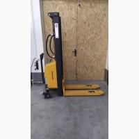 Штабелер Noblelift почти новый.Цена 21000 гривен.Доставка