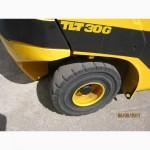 Погрузчик JCB TLT30G, 2000 г., 3800 м/ч, 3т., 4 метра высота подъема, газ