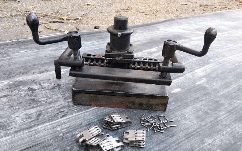 Фото 2. Продам Устройство Мастер130.ПС (УМ130) Для Запрессовки Соединителей В Ленту